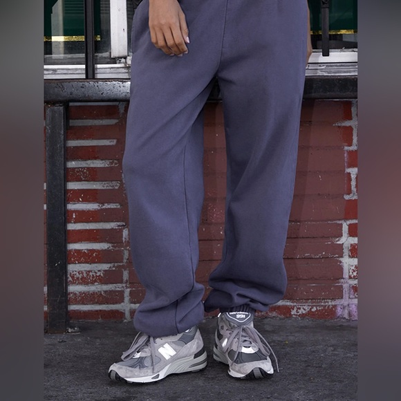 Brandy Melville Navy Blue Rosa Sweat Pants - Picture 3 of 3